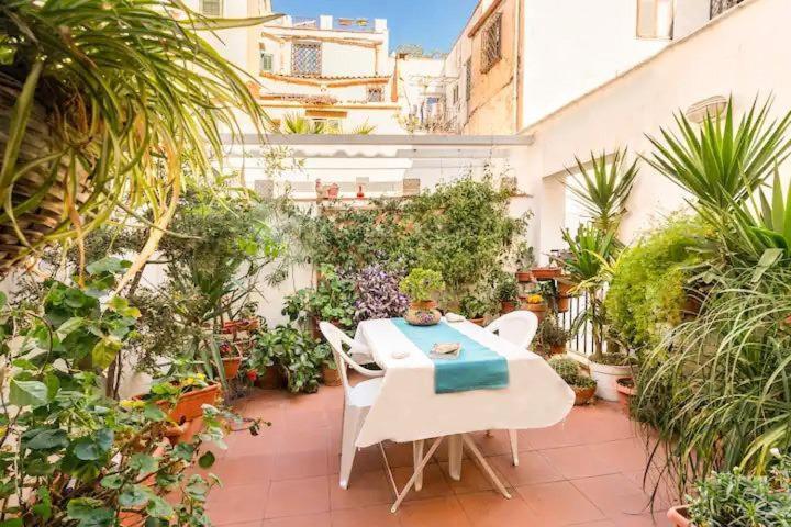 Apartamento At Kalsa Quiet Flowered Terrace! Free Parking! Ideal For Remote Working!
