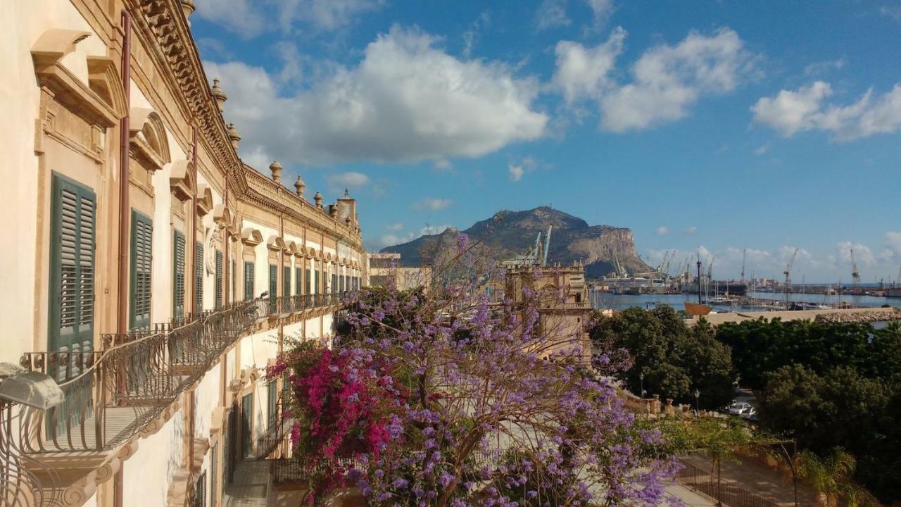 Apartamento At Kalsa Quiet Flowered Terrace! Free Parking! Ideal For Remote Working!